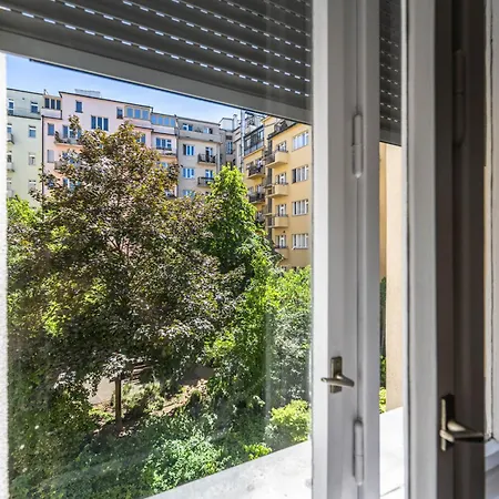 Premyslovska Apartment Prag