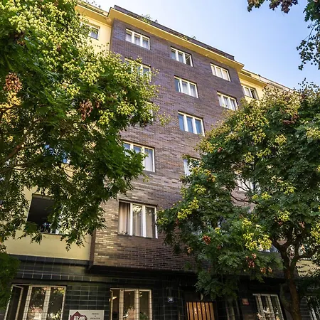 Premyslovska Apartment *