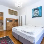 Premyslovska * Prága